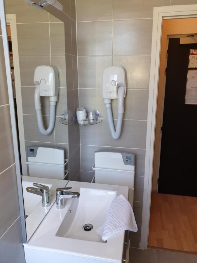 Hotel Castel D'Olmes Tabre Bagian luar foto