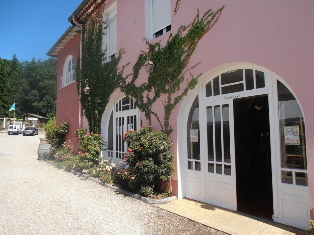 Hotel Castel D'Olmes Tabre Bagian luar foto